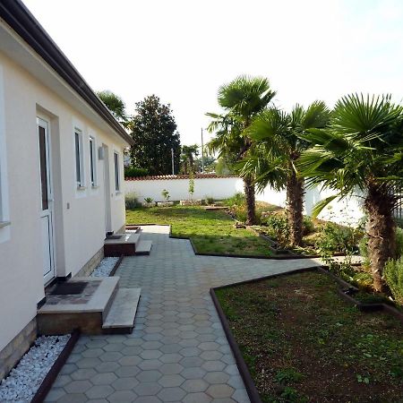 Palme Villa Poreč Exterior foto
